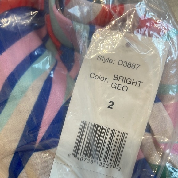 ALESSI one shoulder patterned maxi dress in bright geo - Picture 6 of 6